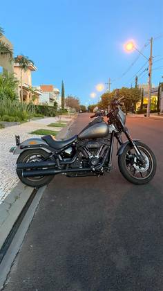 HARLEY-DAVIDSON LOW RIDER S 
